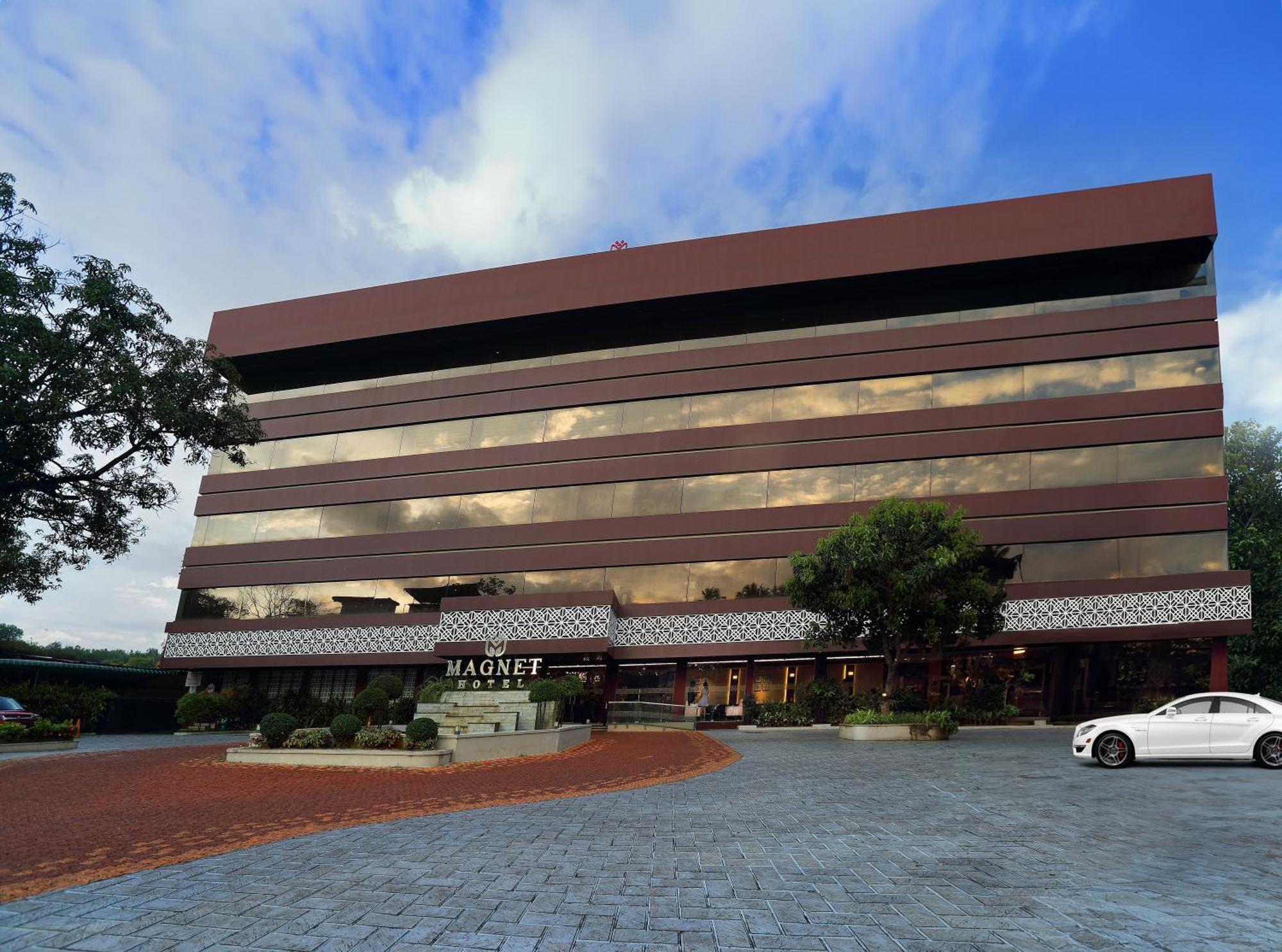 Magnet Hotel Kannur Exterior foto