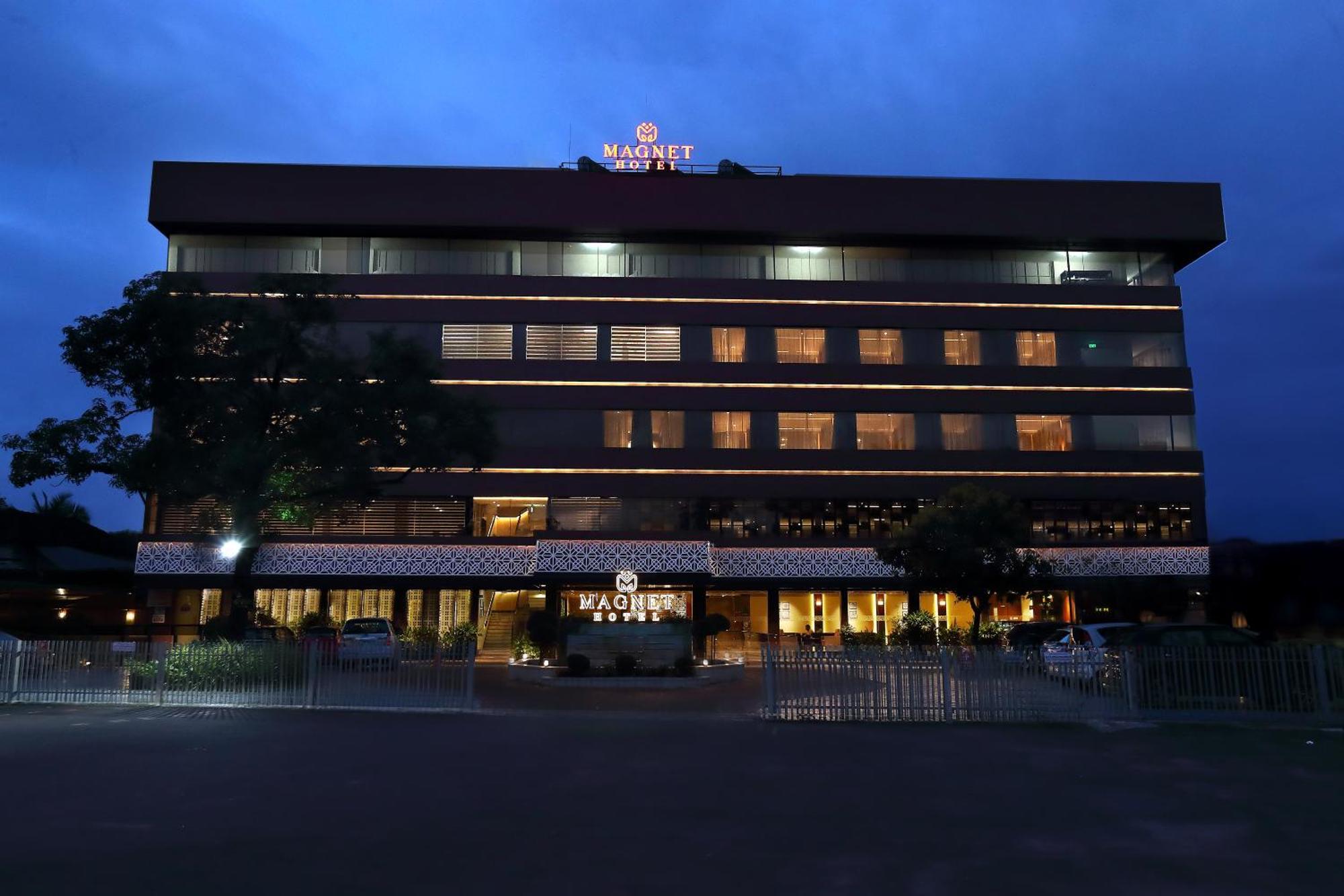 Magnet Hotel Kannur Exterior foto